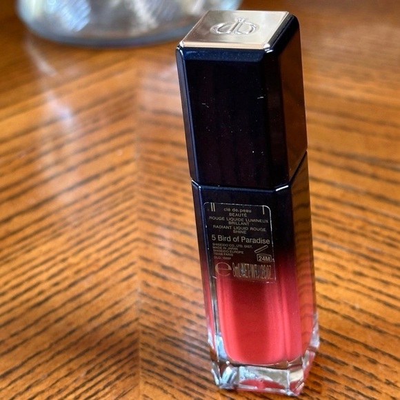 Clé de Peau Beauté Radiant Liquid Rouge Shine 5 Birds of paradise - Picture 5 of 5